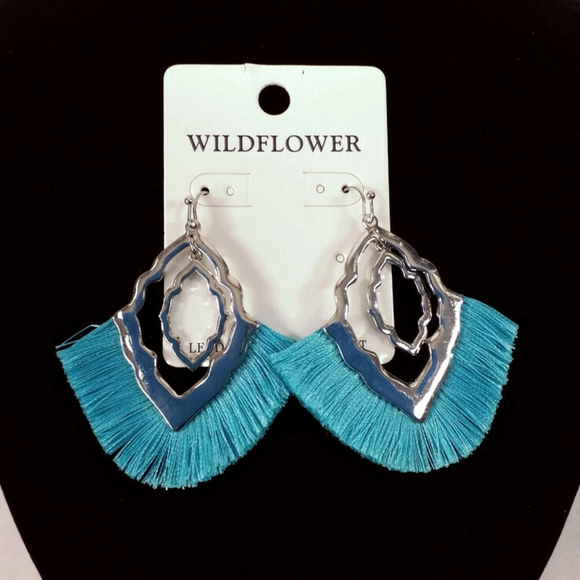 WILDFLOWER TURQUOISE FRINGED SILVER TONE MOROCCAN FAN EARRINGS - Picture 2 of 5